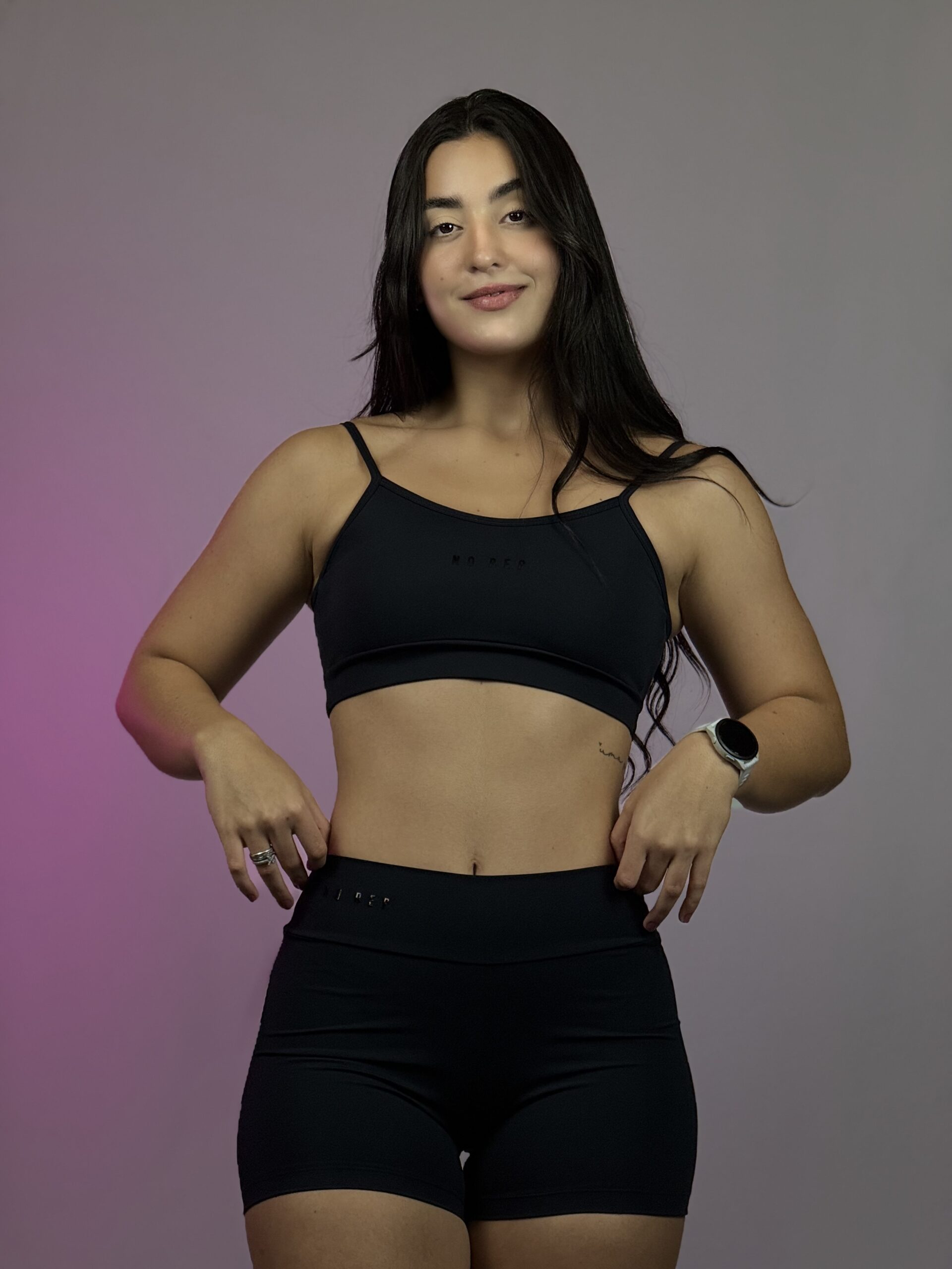 Top Básico Preto - Image 4