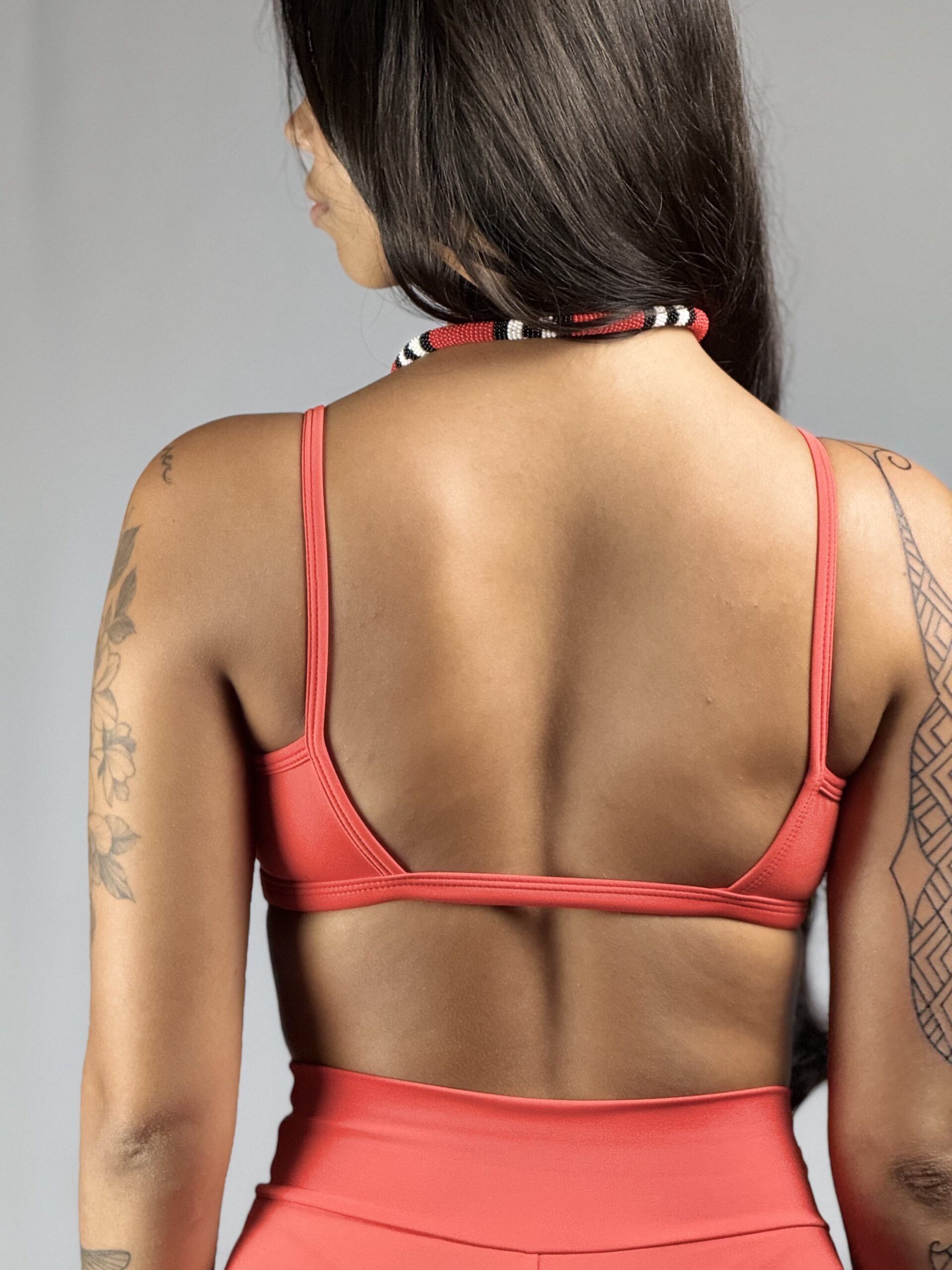 Top New Basic True Red