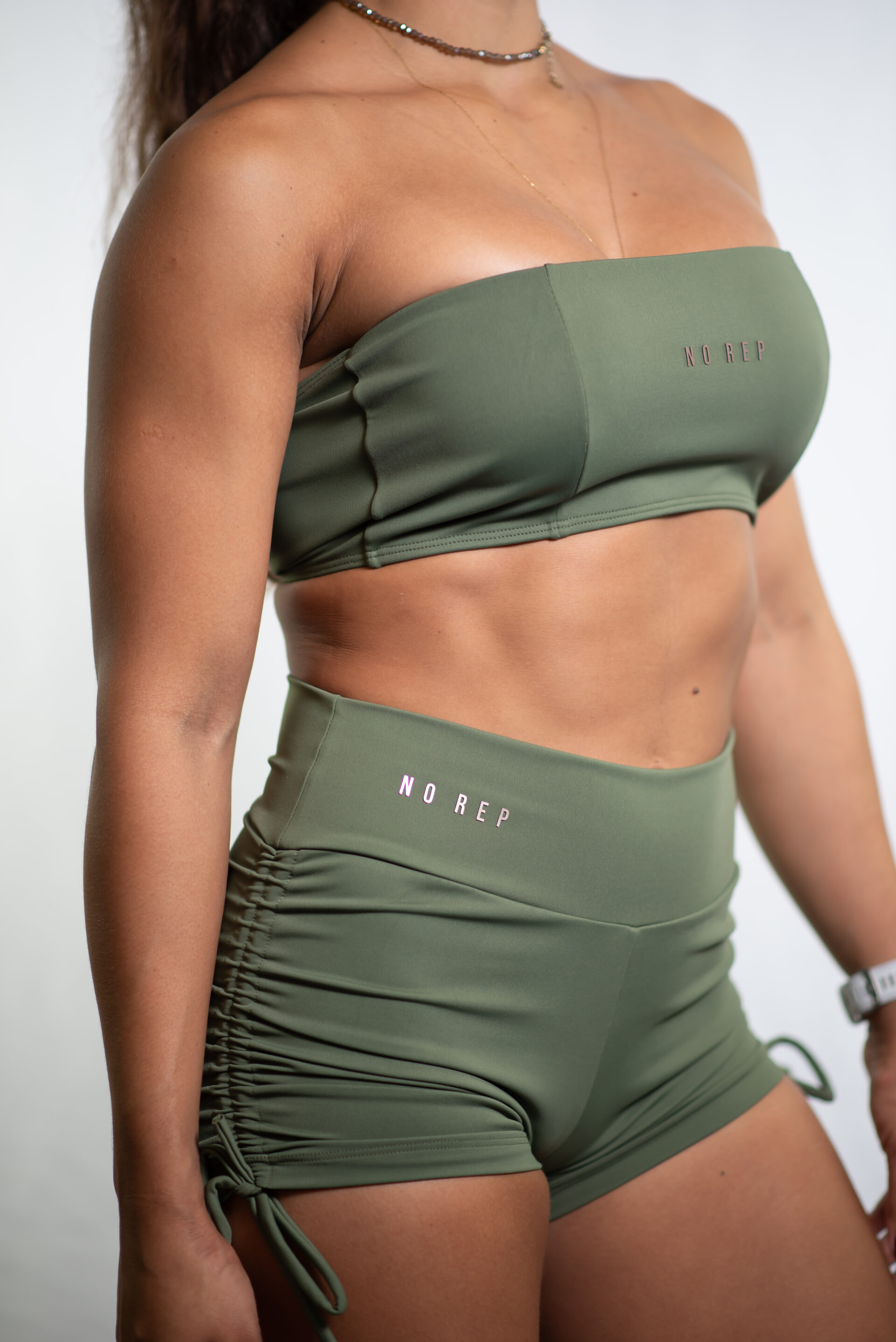 Short Cordinha Army Green - Image 2