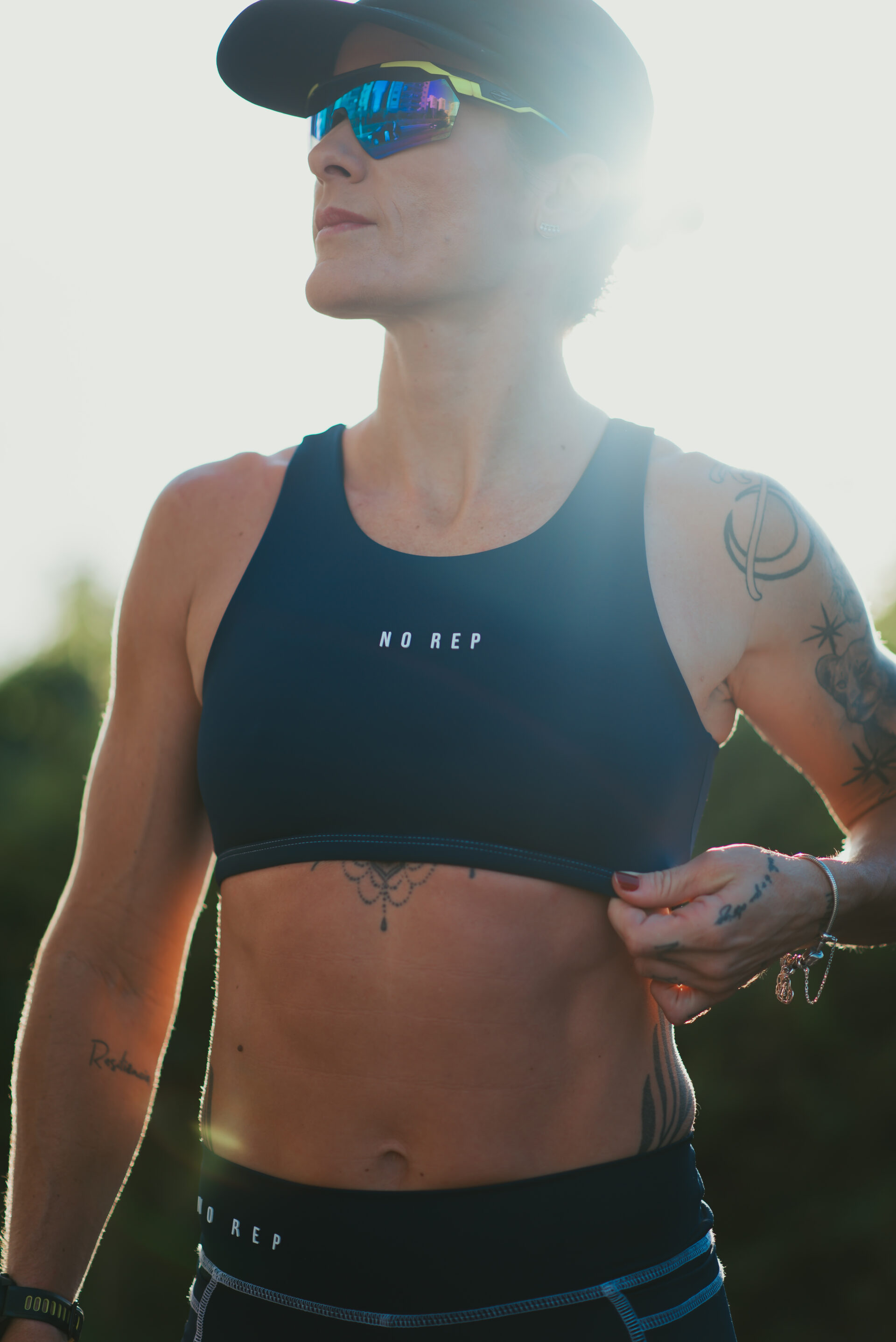 Top New Cropped Deep Blue - Image 3