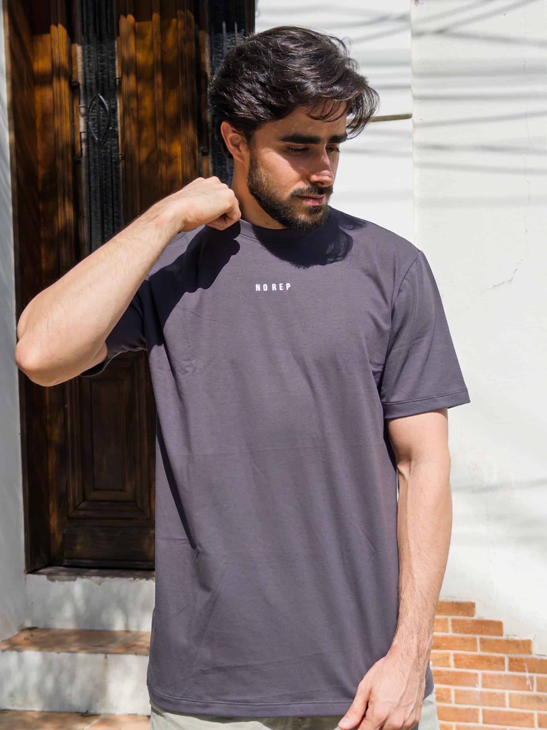 Camisa Cinza Basic - Image 2