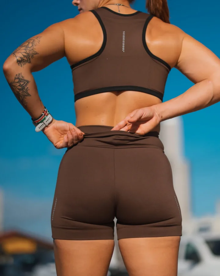 Alternative view of Short Flyzinho Deep Brown