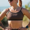 Top New Basic Deep Brown Cós e Viés Preto